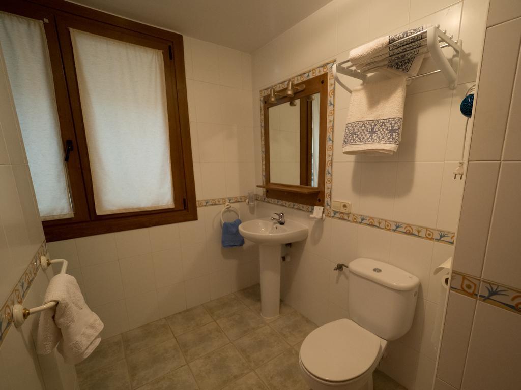 Casa Rural Martxoenea Landetxea Hotel Arruazu Exterior photo