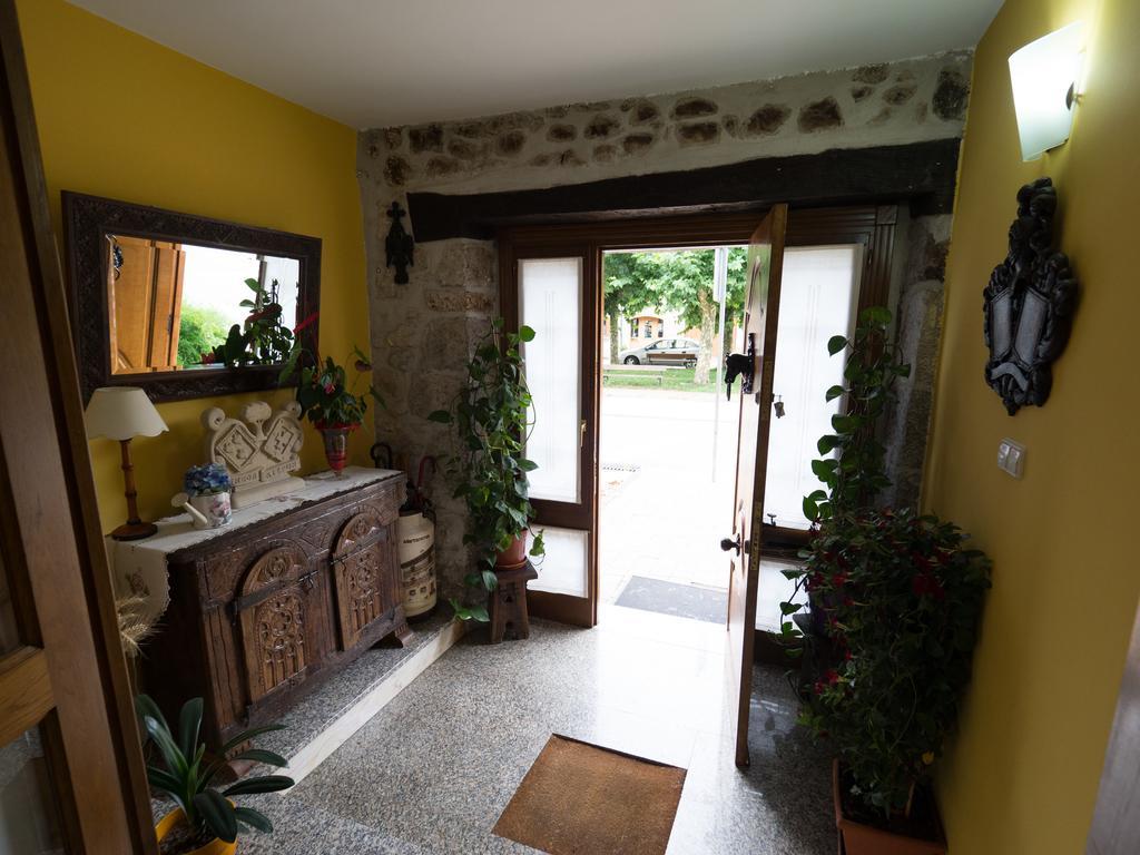 Casa Rural Martxoenea Landetxea Hotel Arruazu Exterior photo